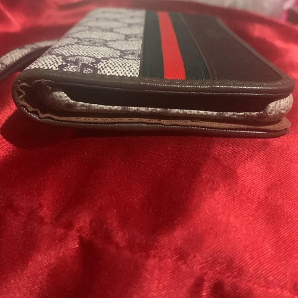iPhone XMax Wallet Phone Case - Picture 8 of 8